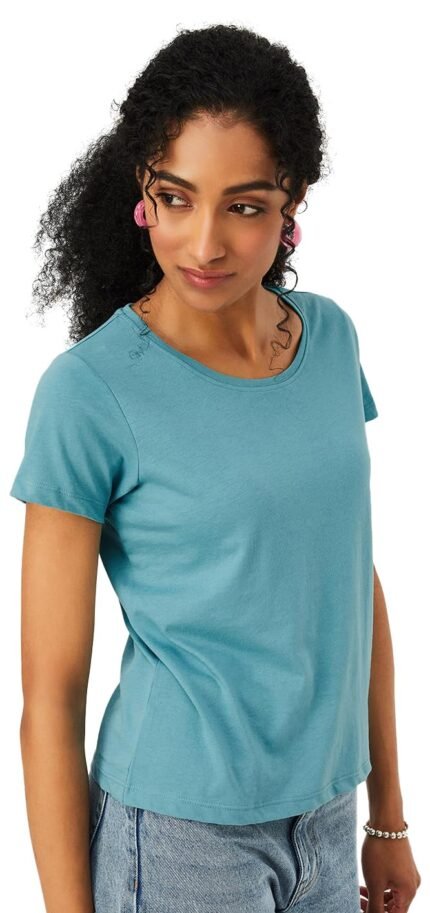 Max Women Solid T-Shirt